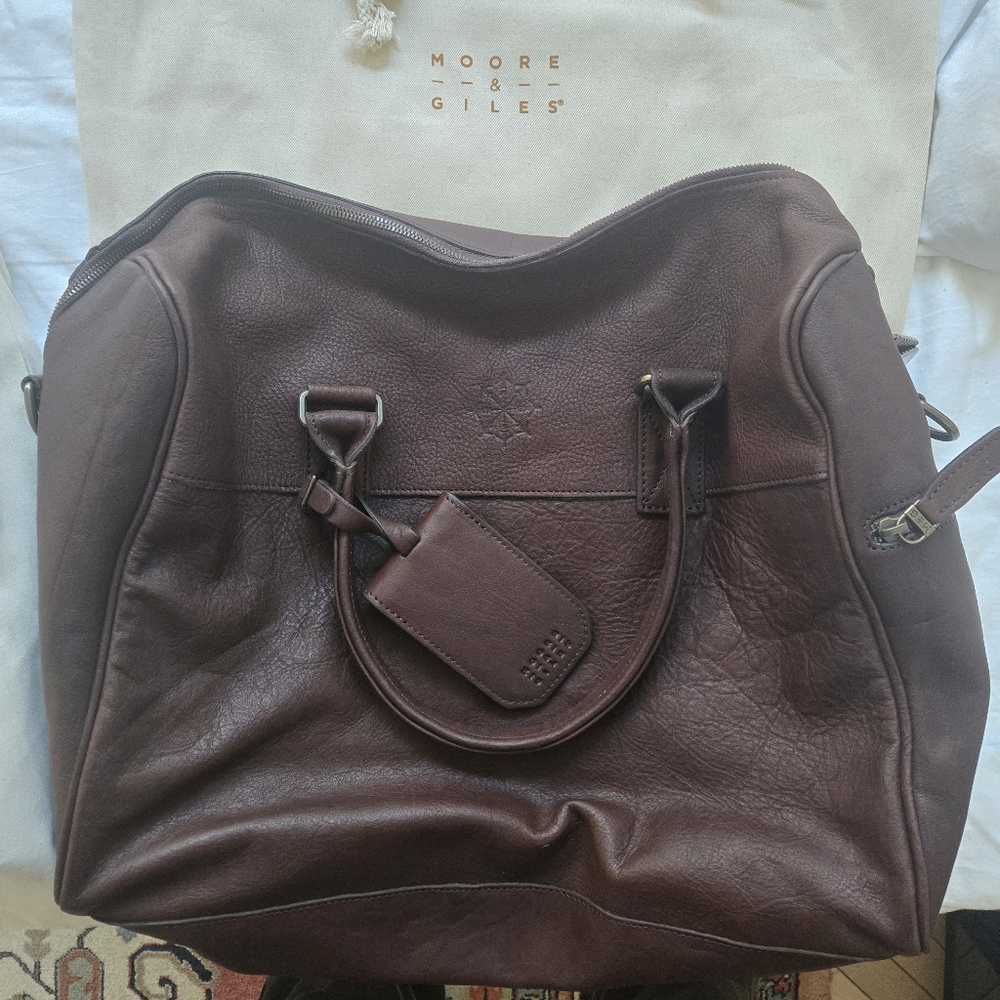 Moore & Giles: Booker Leather Cabin Duffle- Seven Hills Chocolate